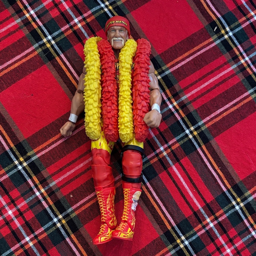 Wwe hulk hogan elite